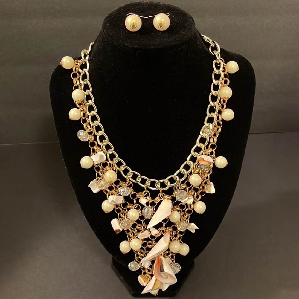 Gold Layered Sea Shell Necklace with Pearl Earrings Set